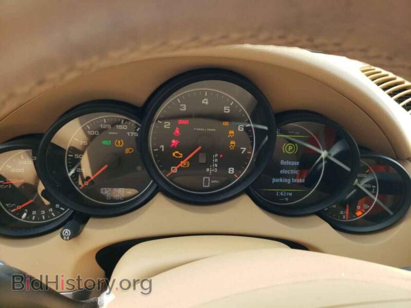 2013 Porsche CAYENNE (VIN WP1AA2A22DLA04499) — photo 9 of 13