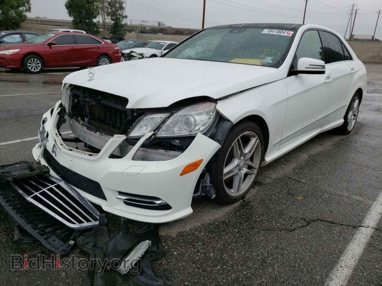 2013 MERCEDES-BENZ E-CLASS - VIN: WDDHF5KB9DA687515 - Фото 2