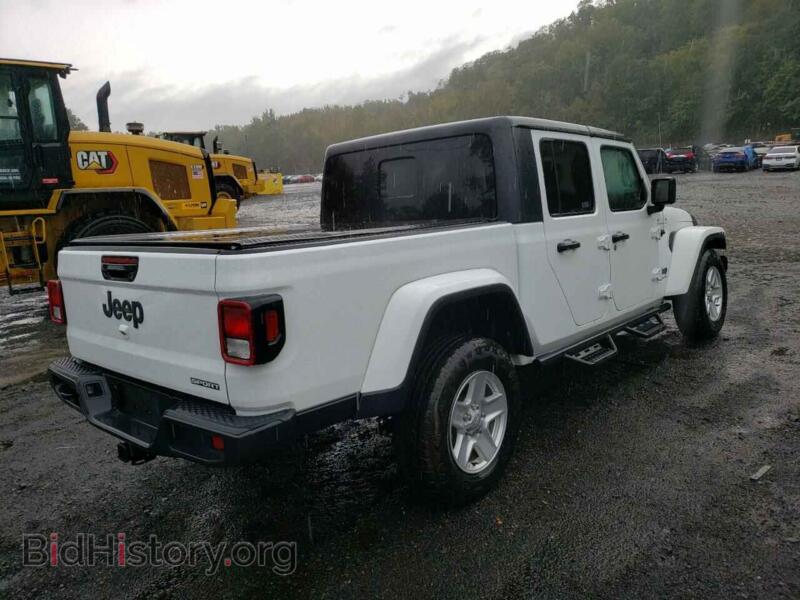 2021 Jeep GLADIATOR (VIN 1C6HJTAG6ML557116) — photo 3 of 12