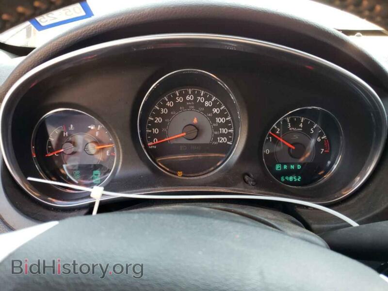 2013 Chrysler 200 (VIN 1C3CCBCG2DN520626) — фото 9 из 12
