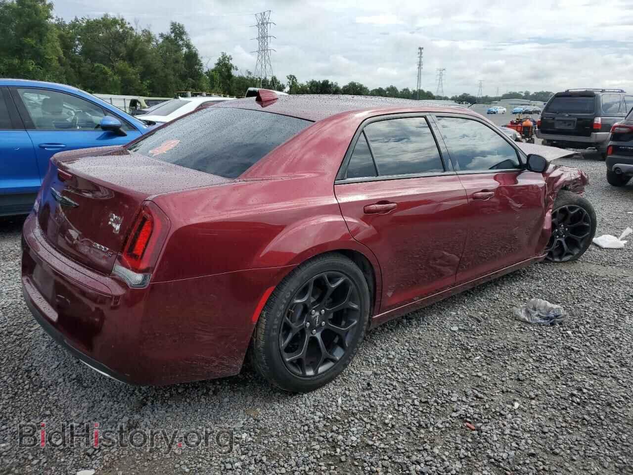 2019 CHRYSLER 300 - VIN: 2C3CCABG5KH618129 - Фото 3
