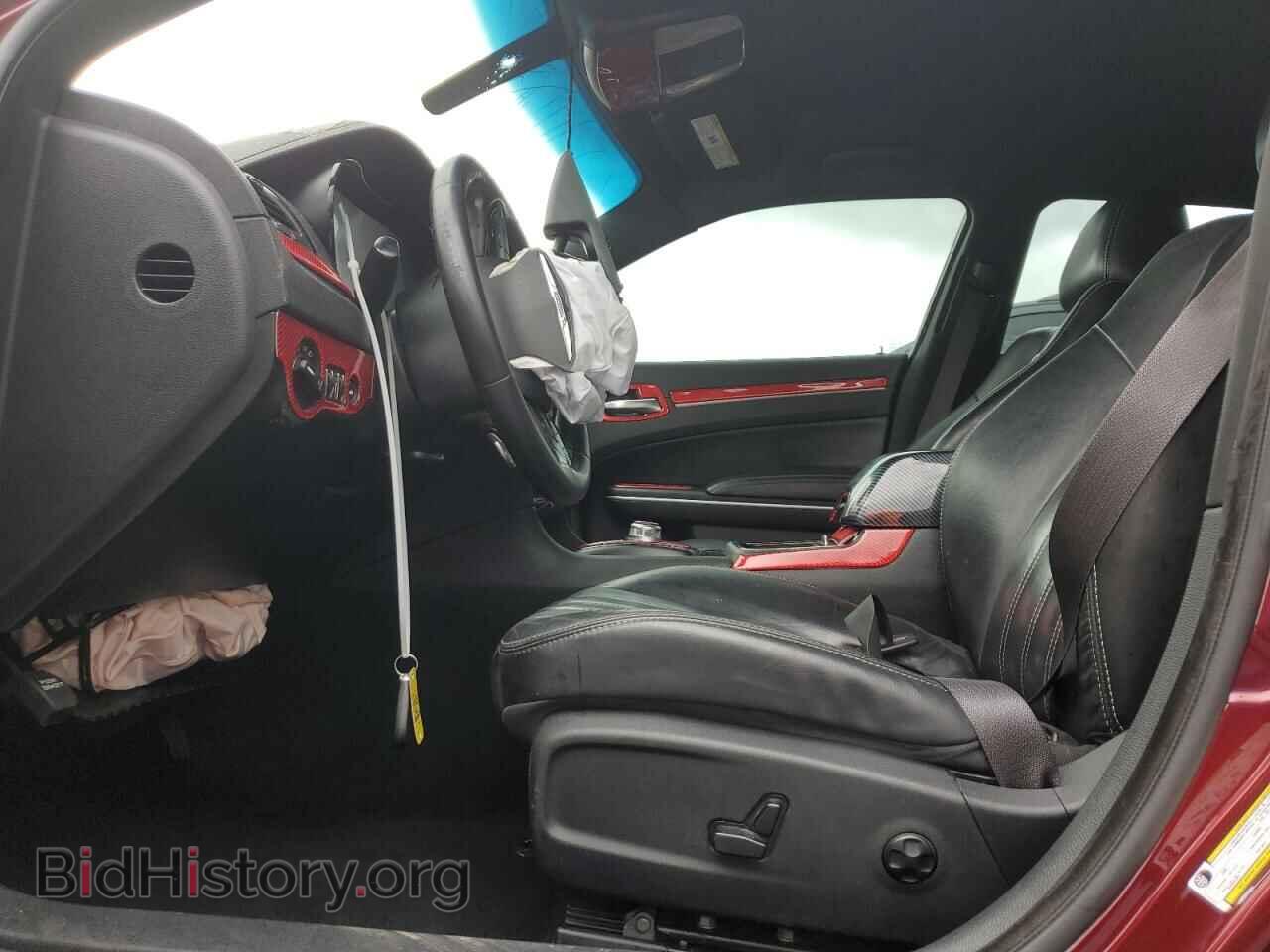2019 CHRYSLER 300 - VIN: 2C3CCABG5KH618129 - Фото 7
