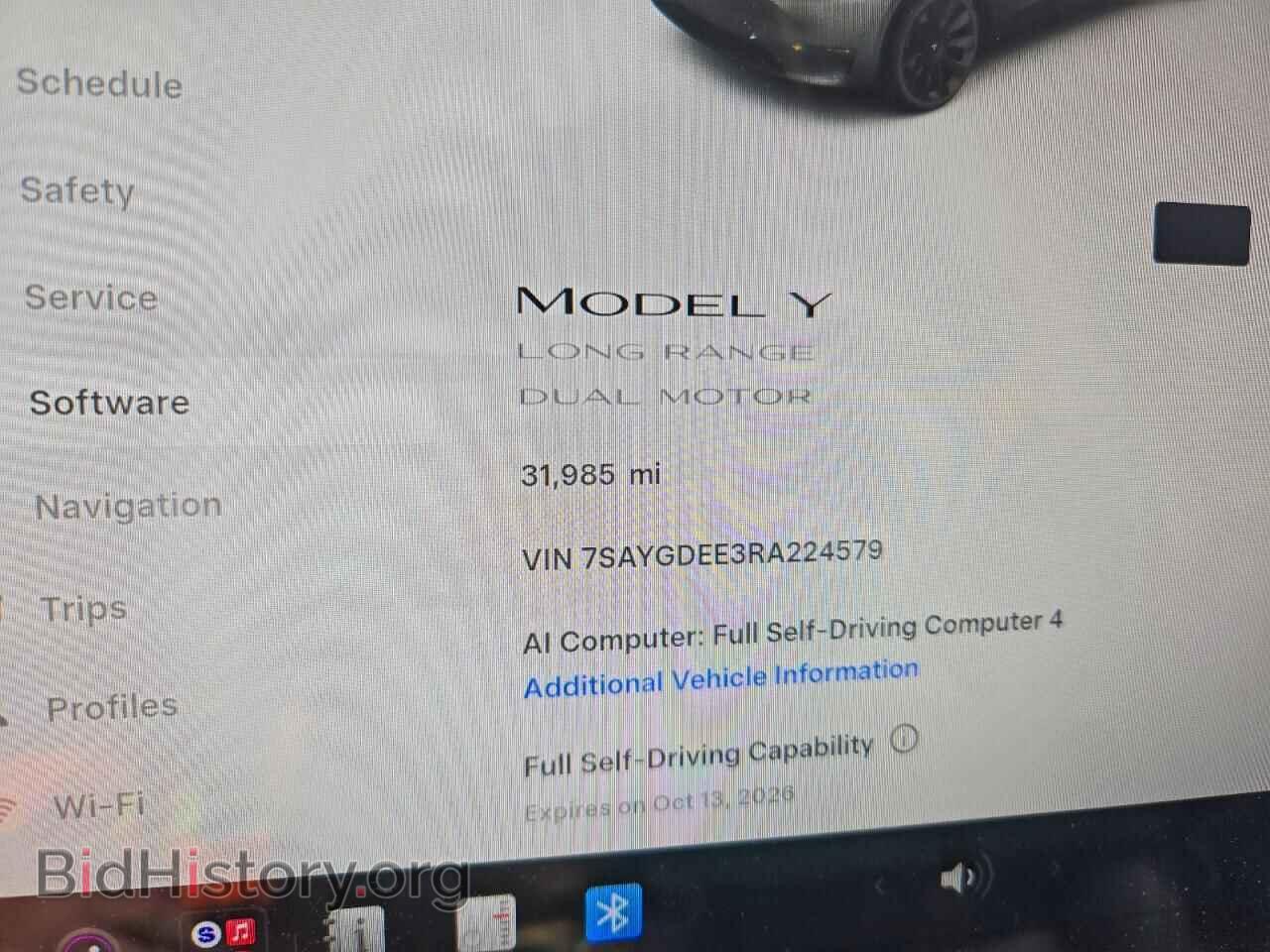 2024 TESLA MODEL Y - VIN: 7SAYGDEE3RA224579 - Photo 9