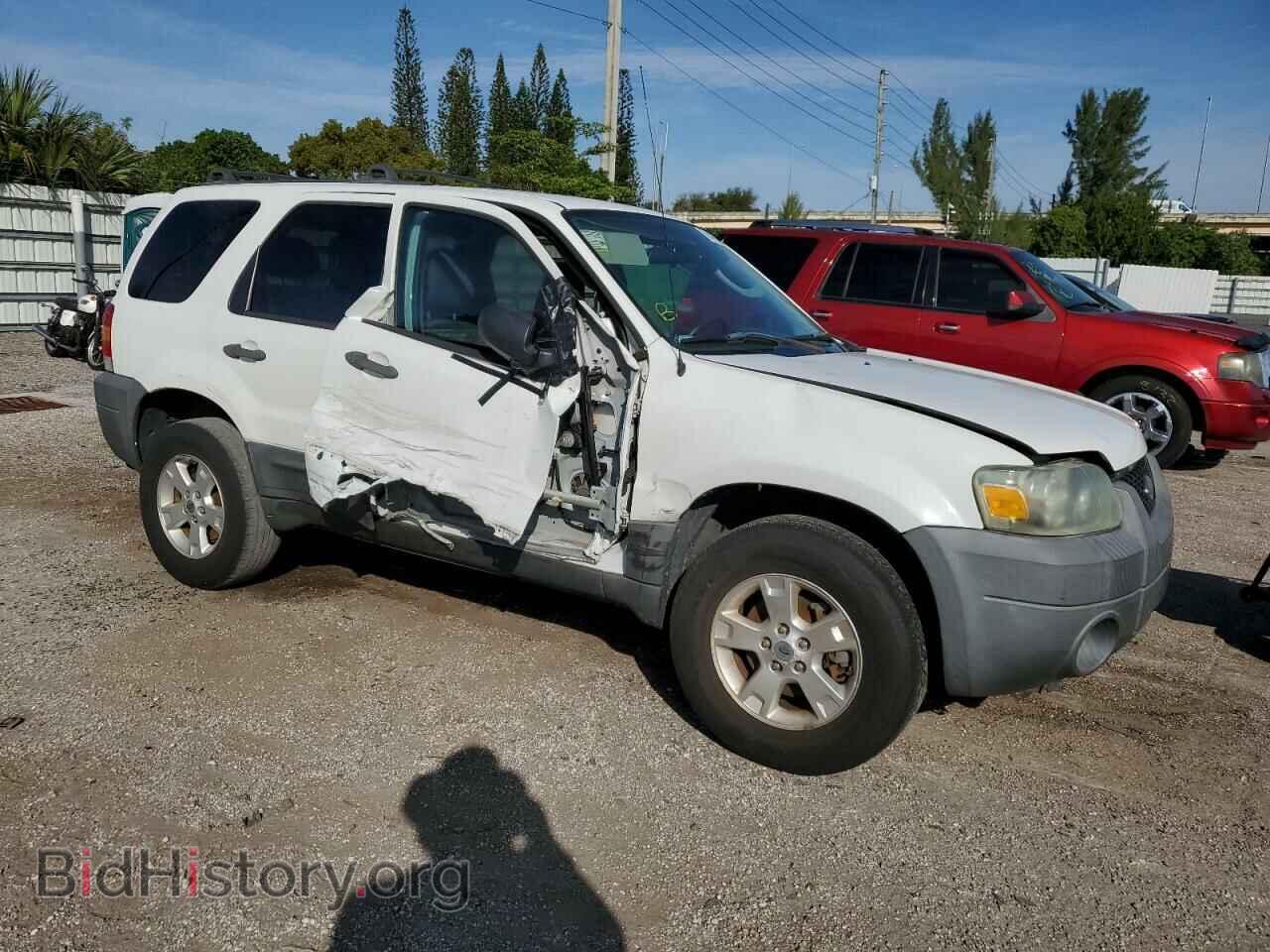 2007 FORD ESCAPE - VIN: 1FMYU93147KA02442 - Фото 4