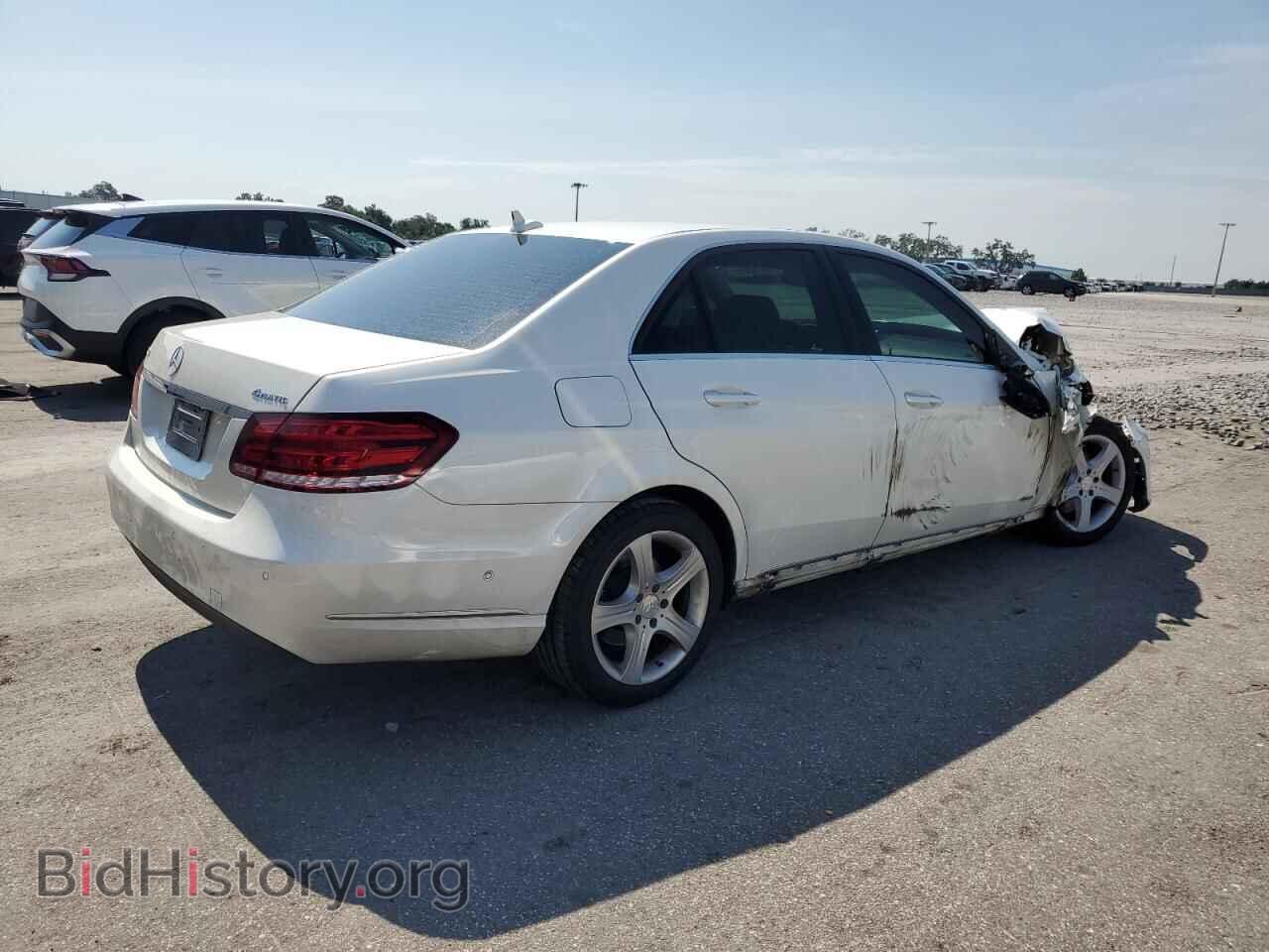 2016 MERCEDES-BENZ E-CLASS - VIN: WDDHF8JB3GB182720 - Фото 3