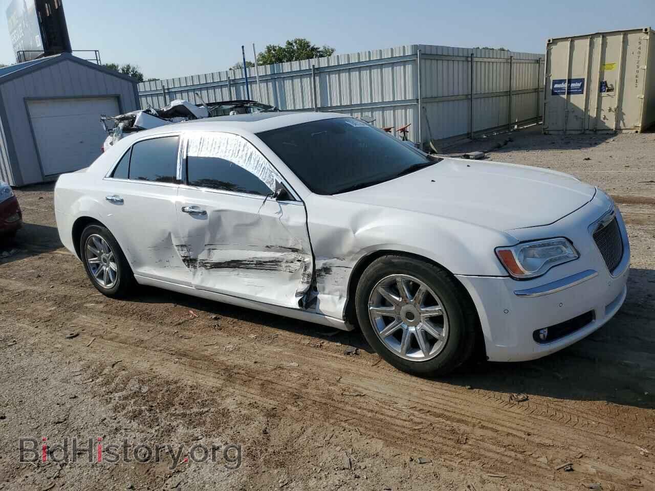 2011 CHRYSLER 300 - VIN: 2C3CA6CT6BH598889 - Фото 4