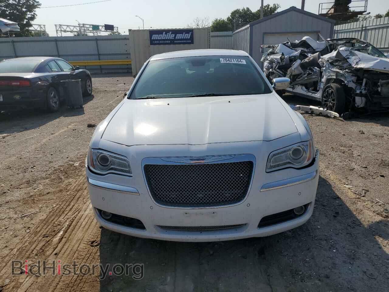2011 CHRYSLER 300 - VIN: 2C3CA6CT6BH598889 - Фото 5