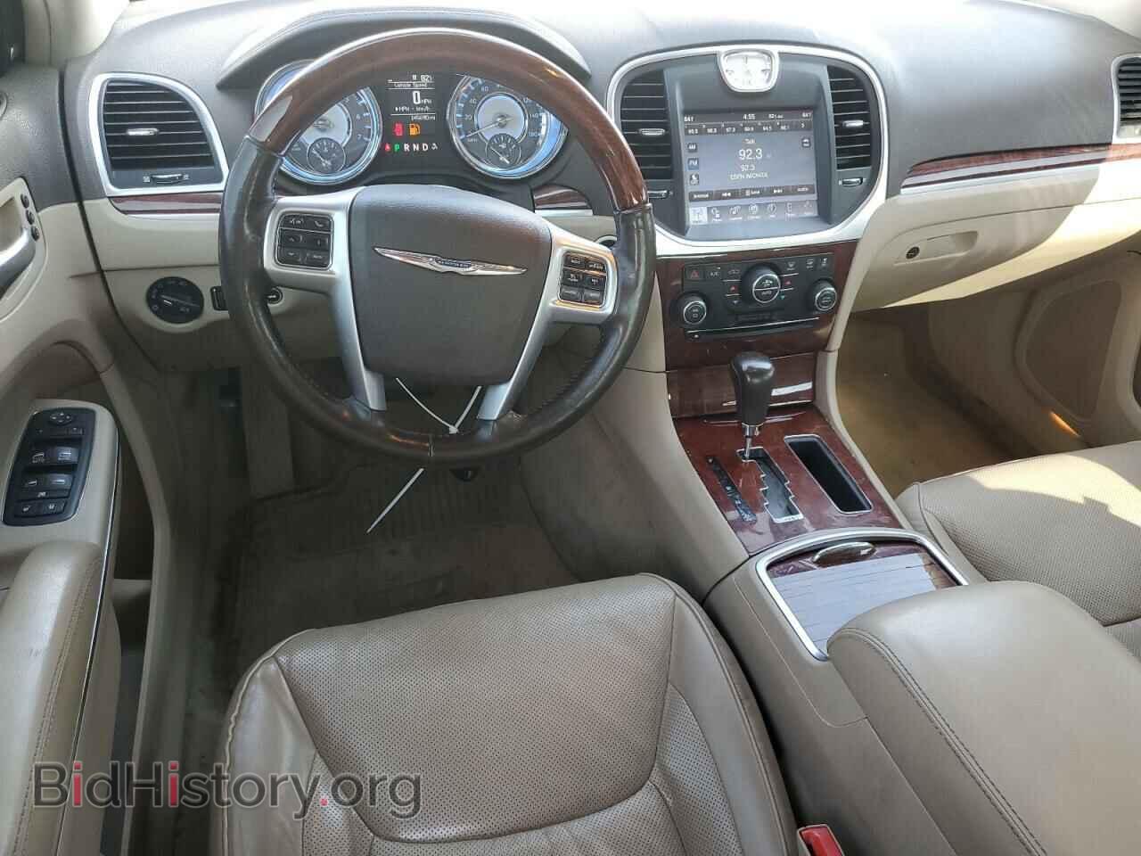 2011 CHRYSLER 300 - VIN: 2C3CA6CT6BH598889 - Фото 8