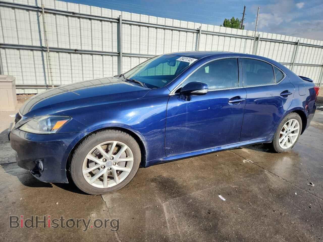Photo JTHCE5C20B5001467 - LEXUS IS 2011