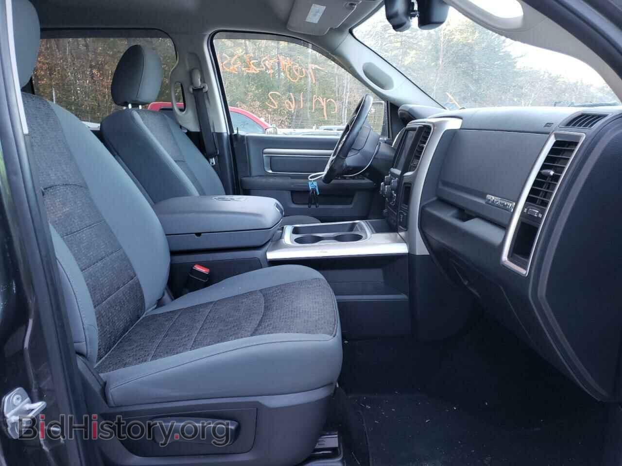 2016 RAM 1500 - VIN: 3C6RR7LT9GG169748 - Фото 5