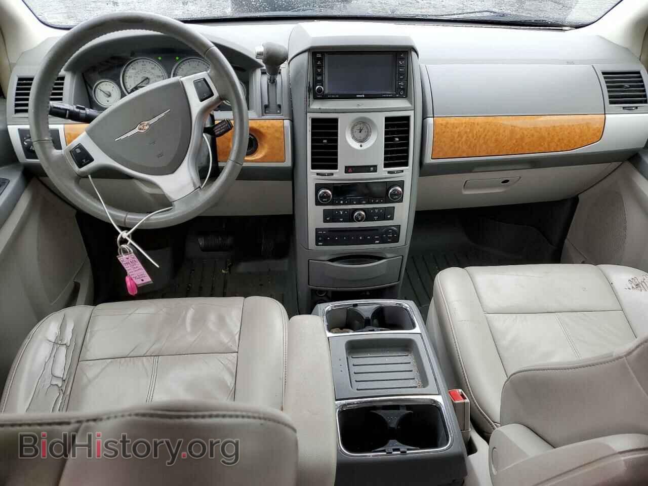 2008 CHRYSLER MINIVAN - VIN: 2A8HR64X18R646273 - Фото 8