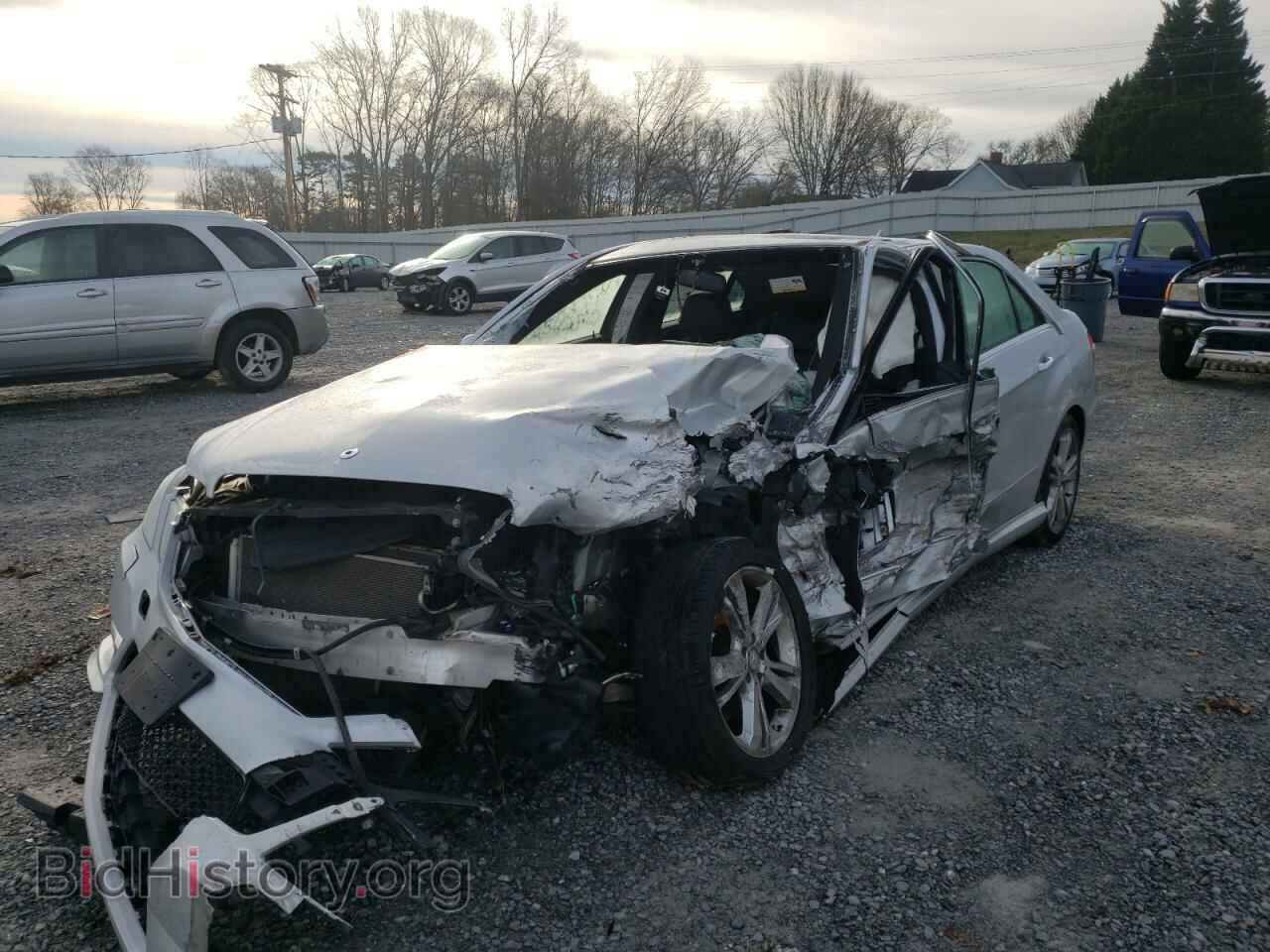 2012 MERCEDES-BENZ E-CLASS - VIN: WDDHF8JB0CA534703 - Фото 2