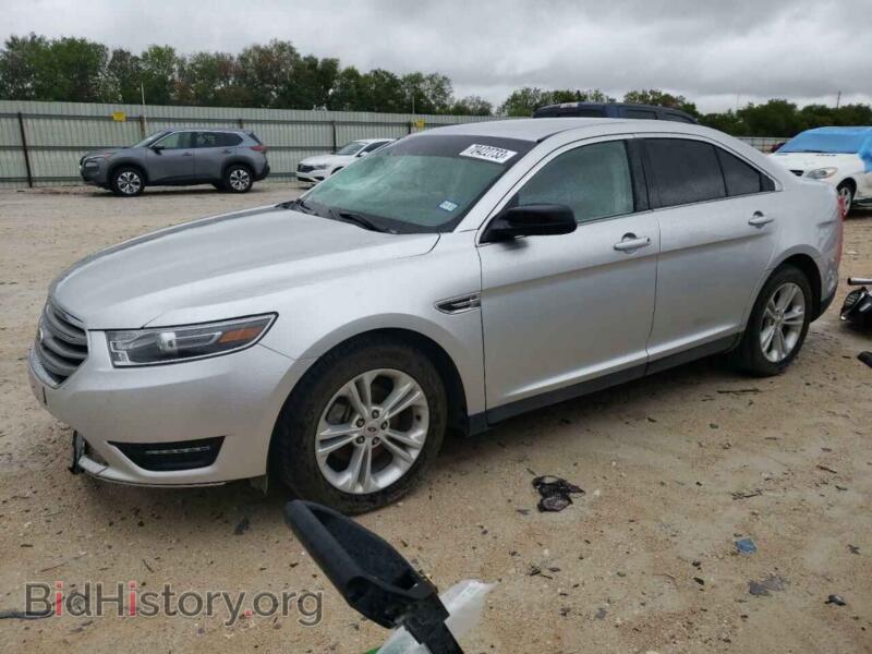 2016 Ford TAURUS Taurus SE (VIN 1FAHP2D88GG121893) — фото 1 из 13, Copart, повреждение: передняя часть