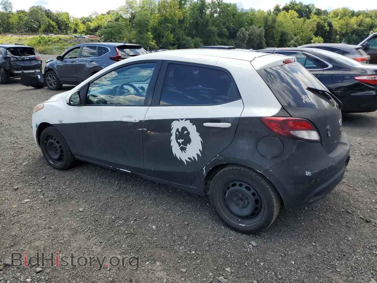 2011 MAZDA 2 - VIN: JM1DE1HZ8B0111930 - Фото 2