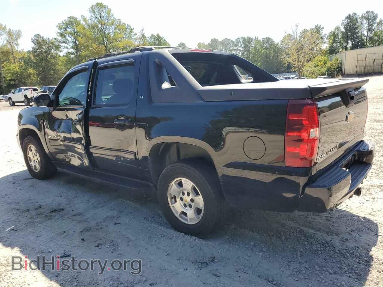 2011 CHEVROLET AVALANCHE - VIN: 3GNMCFE00BG378457 - Фото 2