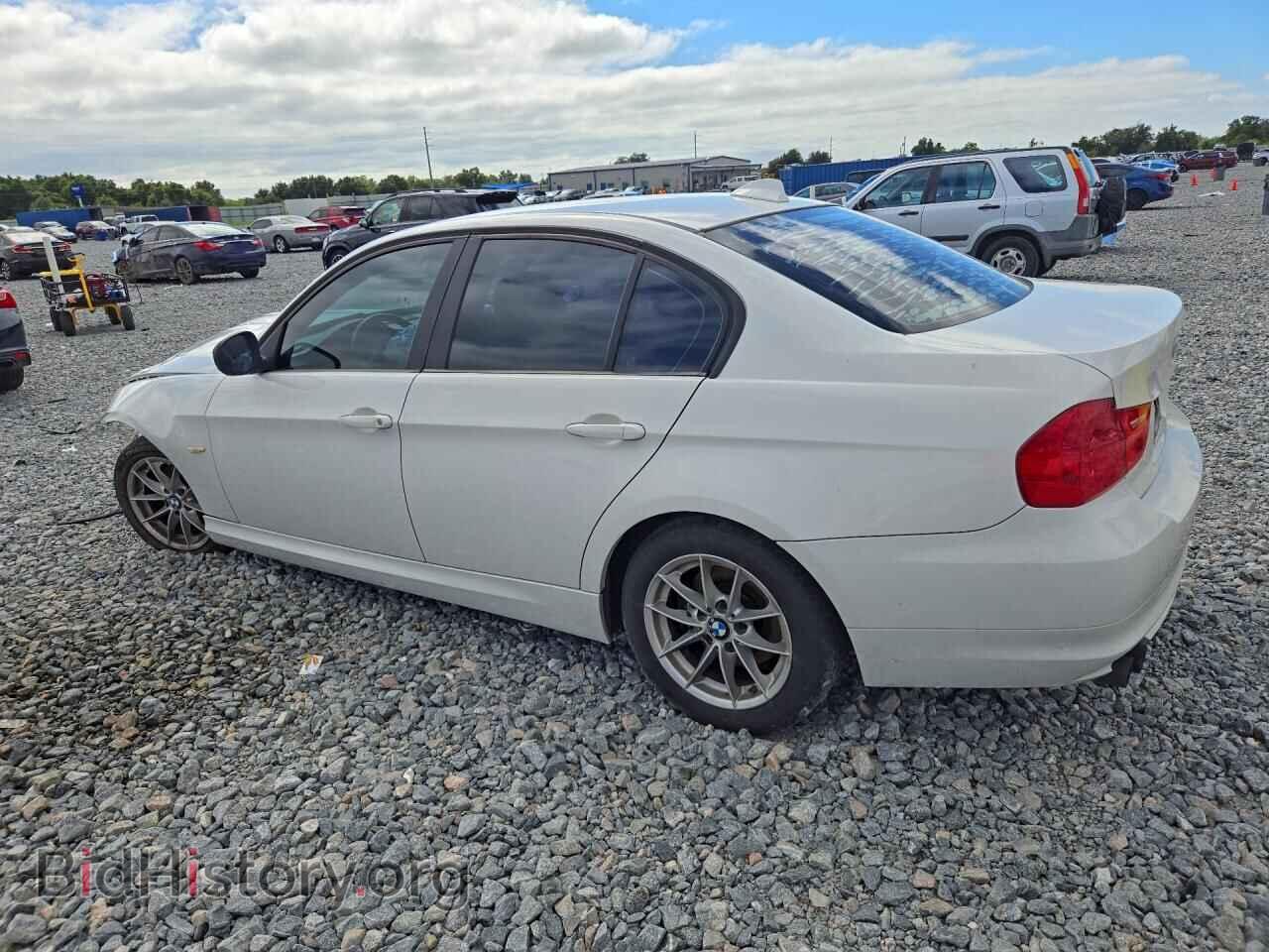 2010 BMW 3 SERIES - VIN: WBAPH7G58ANM48411 - Фото 2