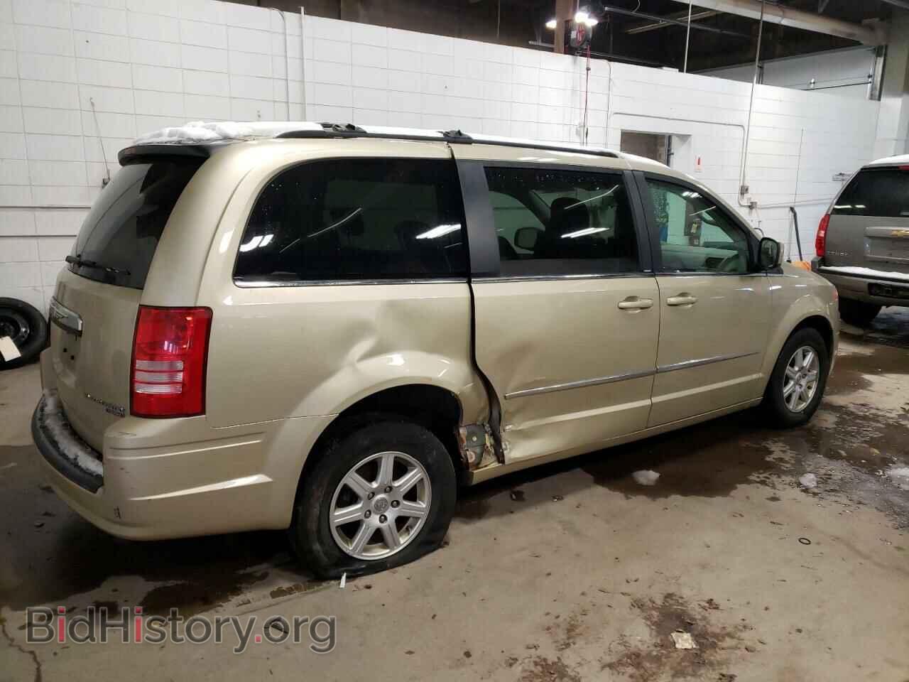 2010 CHRYSLER MINIVAN - VIN: 2A4RR5D15AR405589 - Фото 3