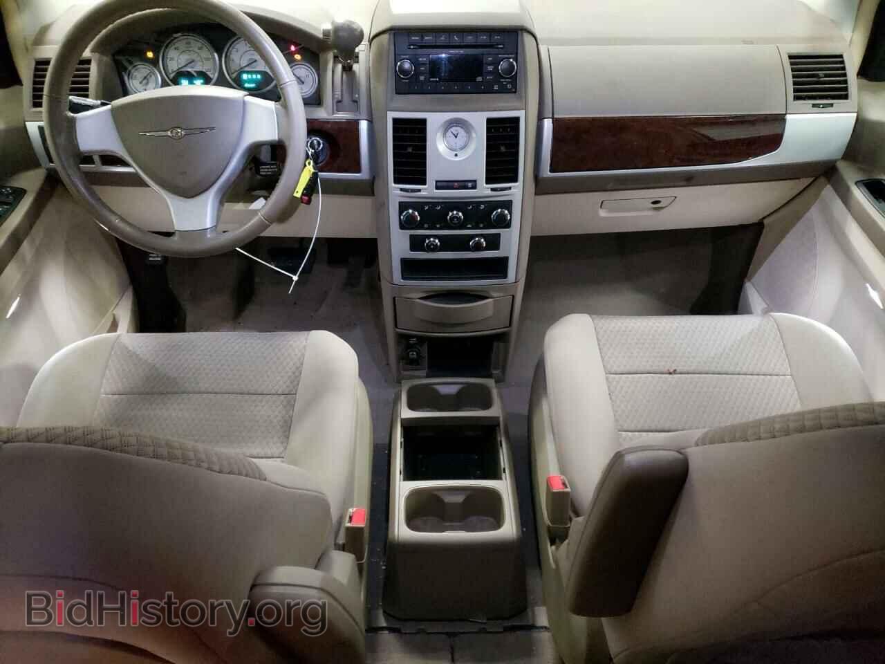 2010 CHRYSLER MINIVAN - VIN: 2A4RR5D15AR405589 - Фото 8