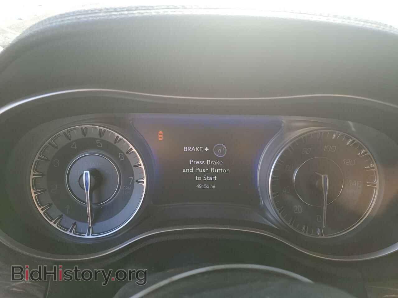 2018 CHRYSLER 300 - VIN: 2C3CCAAG5JH320938 - Фото 9