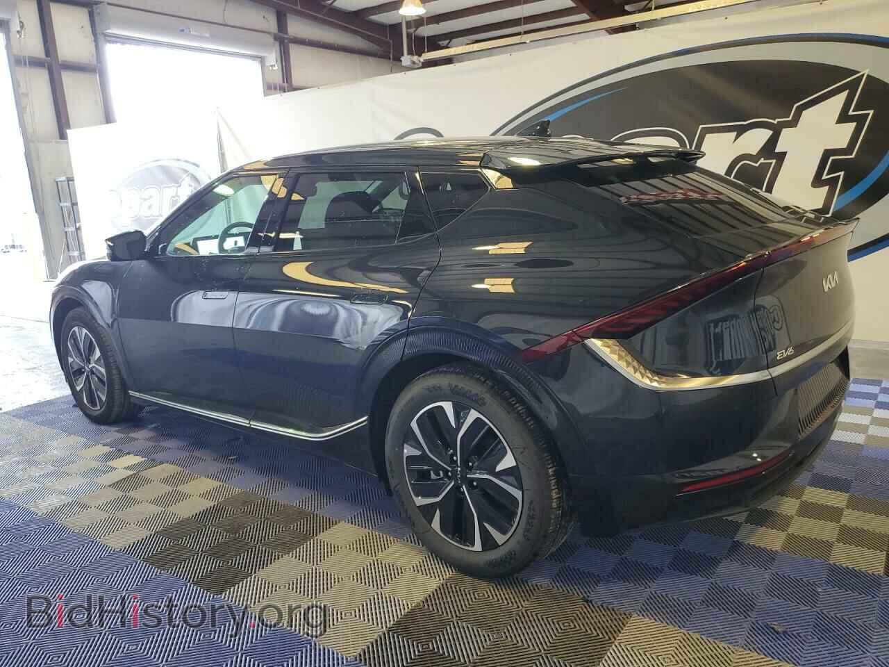 2024 KIA EV6 LIGHT - VIN: KNDC34LA0R5183688 - Фото 2