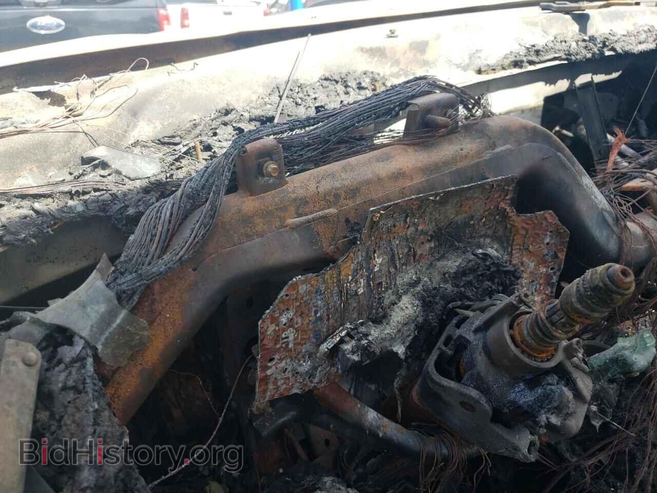 2012 GMC SIERRA - VIN: 1GT121E85CF159391 - Фото 9