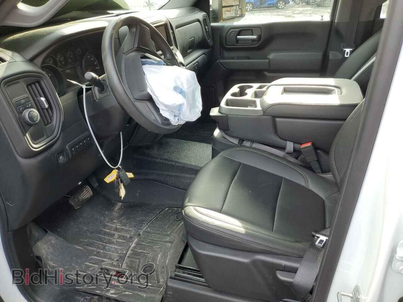2020 CHEVROLET ALL Models - VIN: 1GC1WLE7XLF302228 - Фото 7