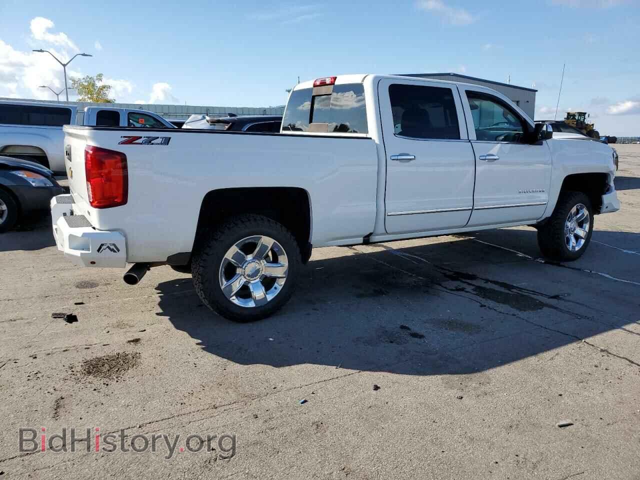 2018 CHEVROLET ALL Models - VIN: 3GCUKSEC9JG208174 - Фото 3