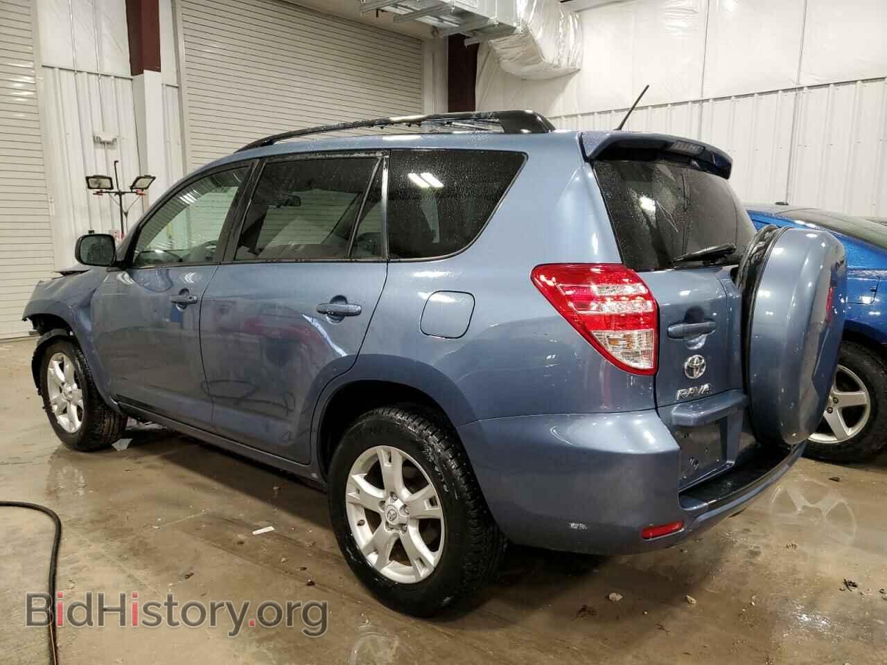 2011 TOYOTA RAV4 - VIN: 2T3BF4DV2BW133054 - Фото 2
