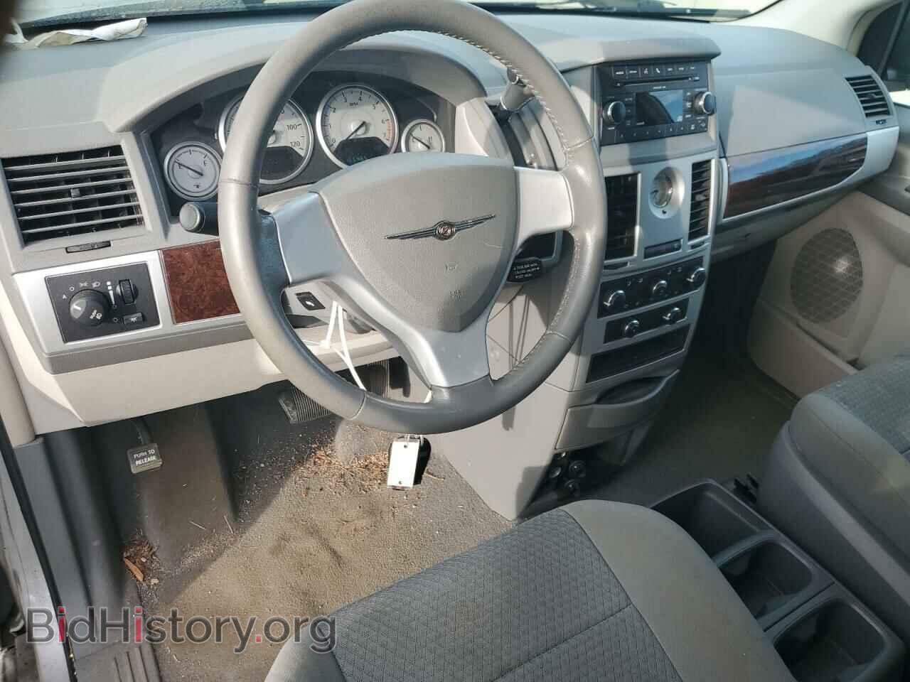 2010 CHRYSLER MINIVAN - VIN: 2A4RR5D19AR215066 - Фото 8