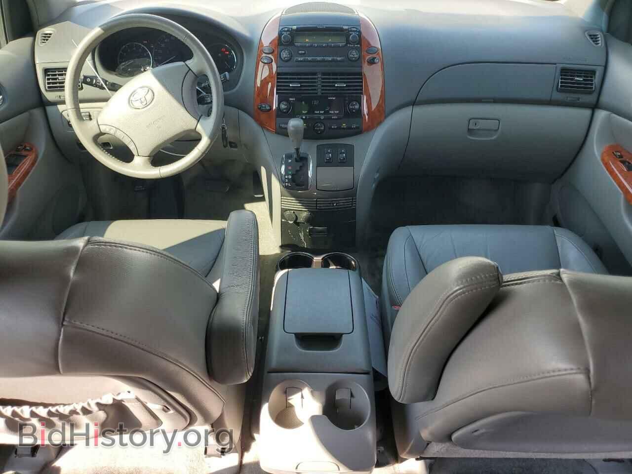 2010 TOYOTA All Models - VIN: 5TDYK4CC8AS330669 - Фото 8