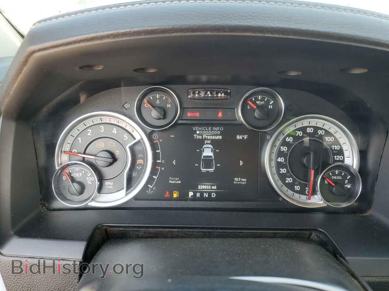 2018 RAM 2500 - VIN: 3C6UR5FL3JG147794 - Фото 9