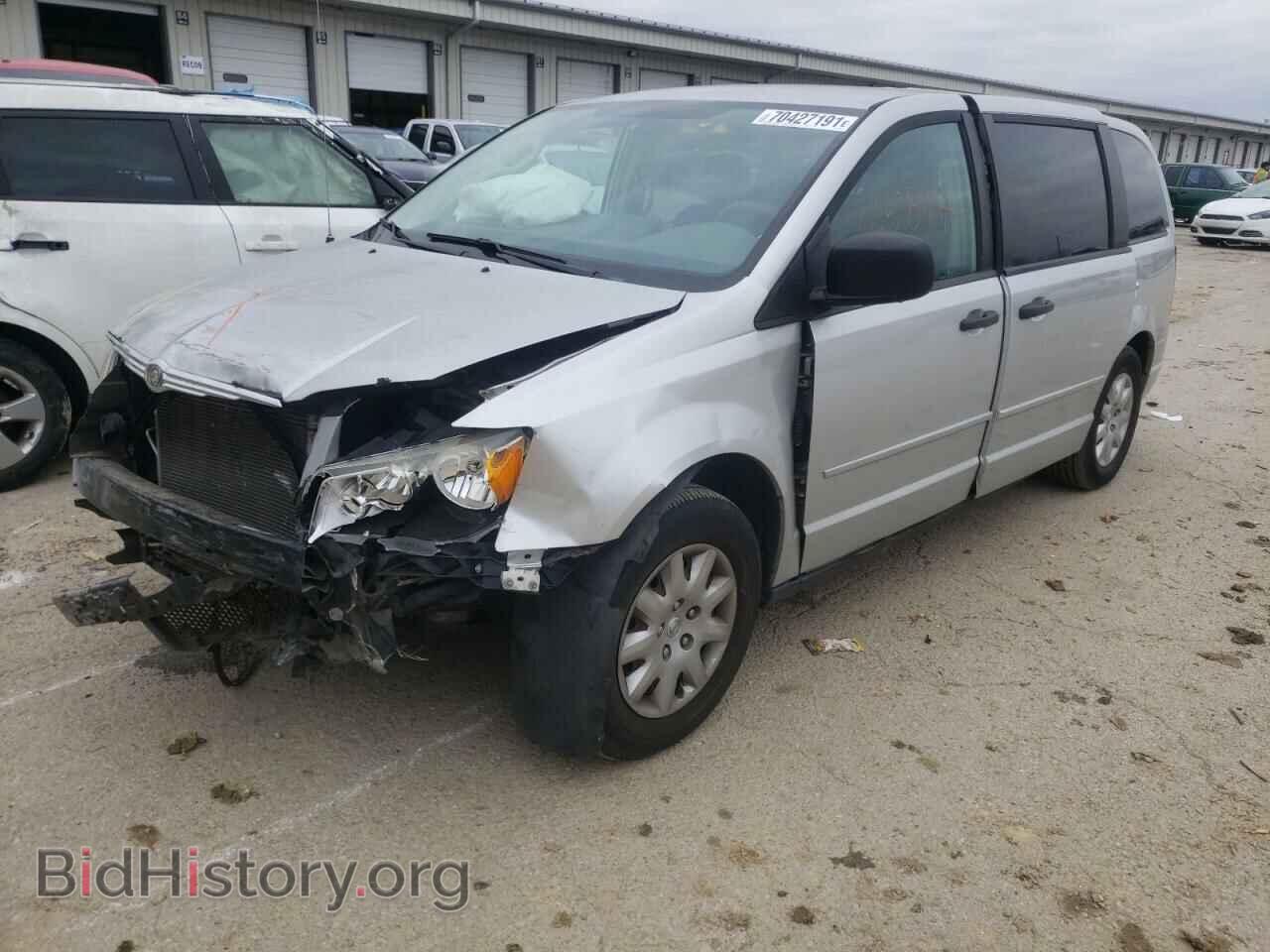 2008 CHRYSLER MINIVAN - VIN: 2A8HR44H78R772795 - Фото 2