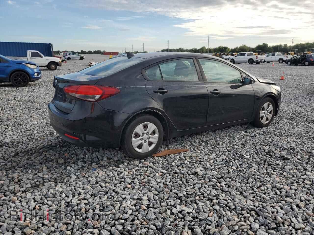 2017 KIA FORTE - VIN: 3KPFL4A70HE127242 - Фото 3