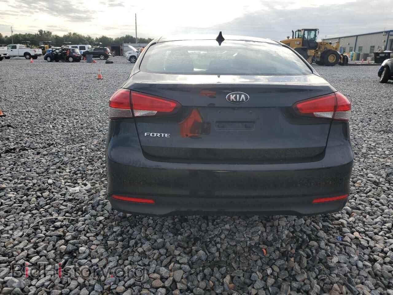 2017 KIA FORTE - VIN: 3KPFL4A70HE127242 - Фото 6