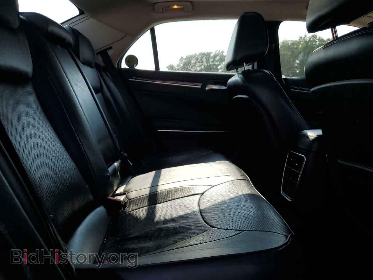 2016 CHRYSLER 300 - VIN: 2C3CCAEG1GH343295 - Фото 10
