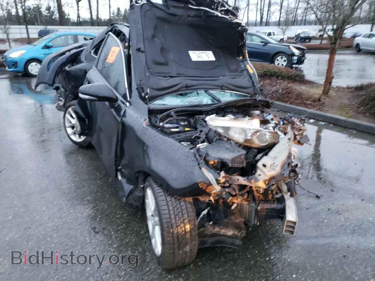 Photo JTHCF5C21B5045961 - LEXUS IS 2011