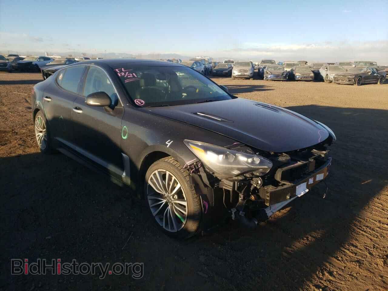 Photo KNAE25LA2J6015418 - KIA STINGER 2018