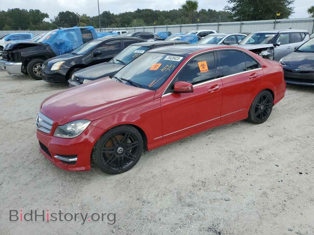Photo WDDGF8AB3DR297509 - MERCEDES-BENZ C-CLASS 2013