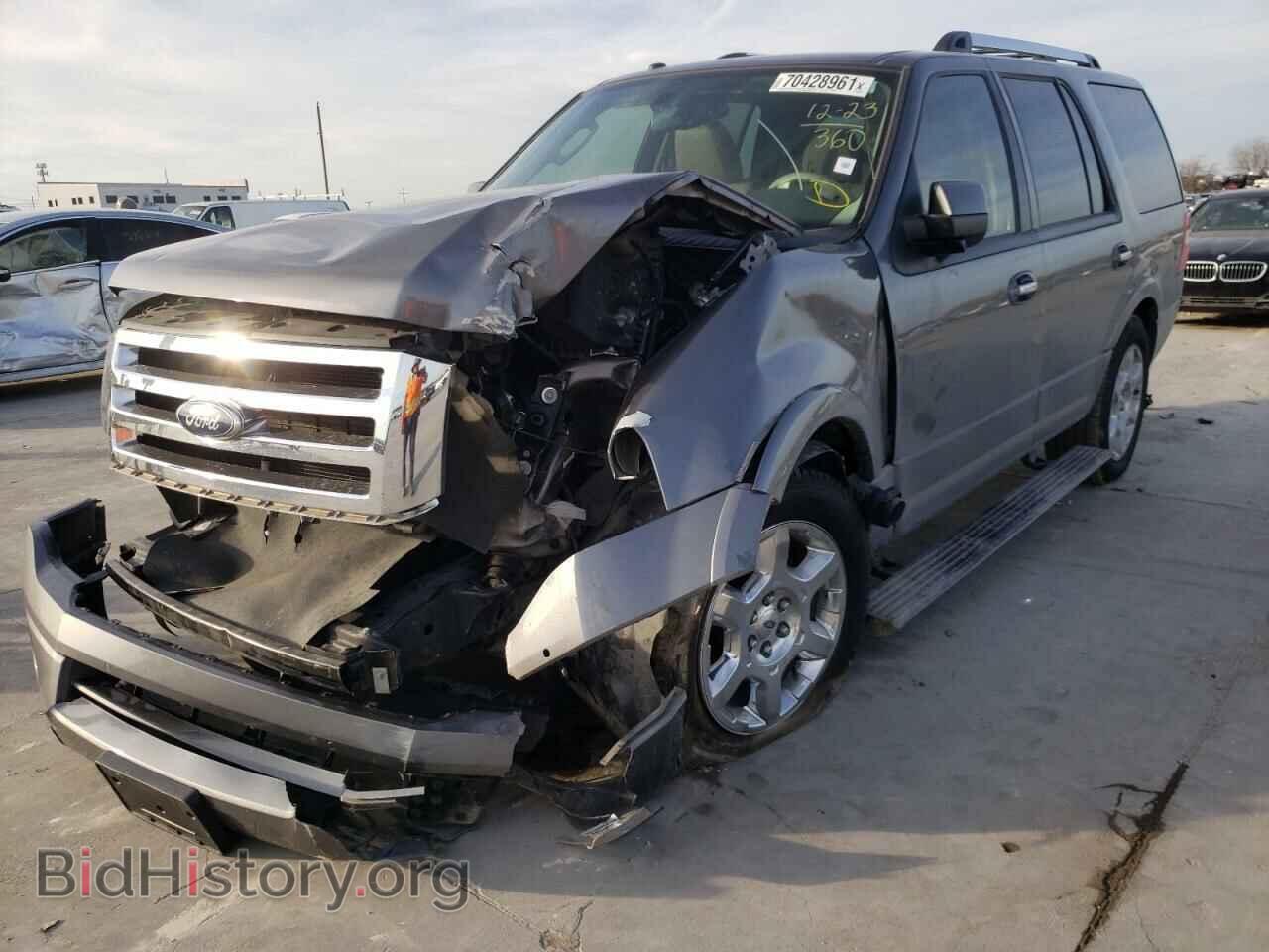 2013 FORD EXPEDITION - VIN: 1FMJU1K54DEF69820 - Фото 2