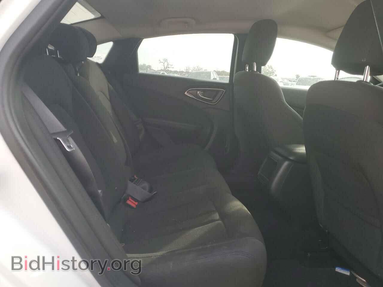 2015 CHRYSLER 200 - VIN: 1C3CCCAB6FN754414 - Фото 10