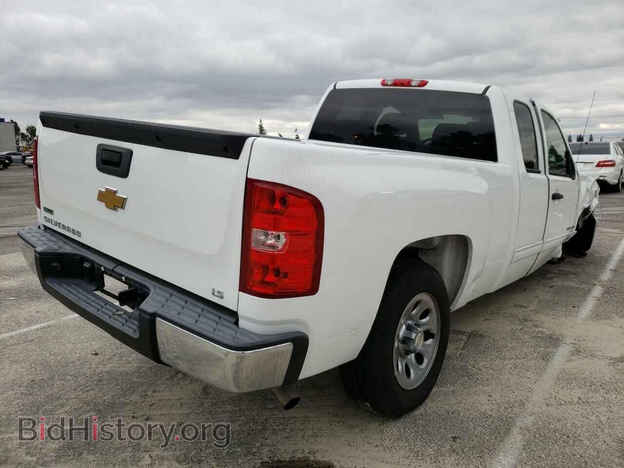 2011 CHEVROLET SILVERADO - VIN: 1GCRCREA4BZ100752 - Фото 4