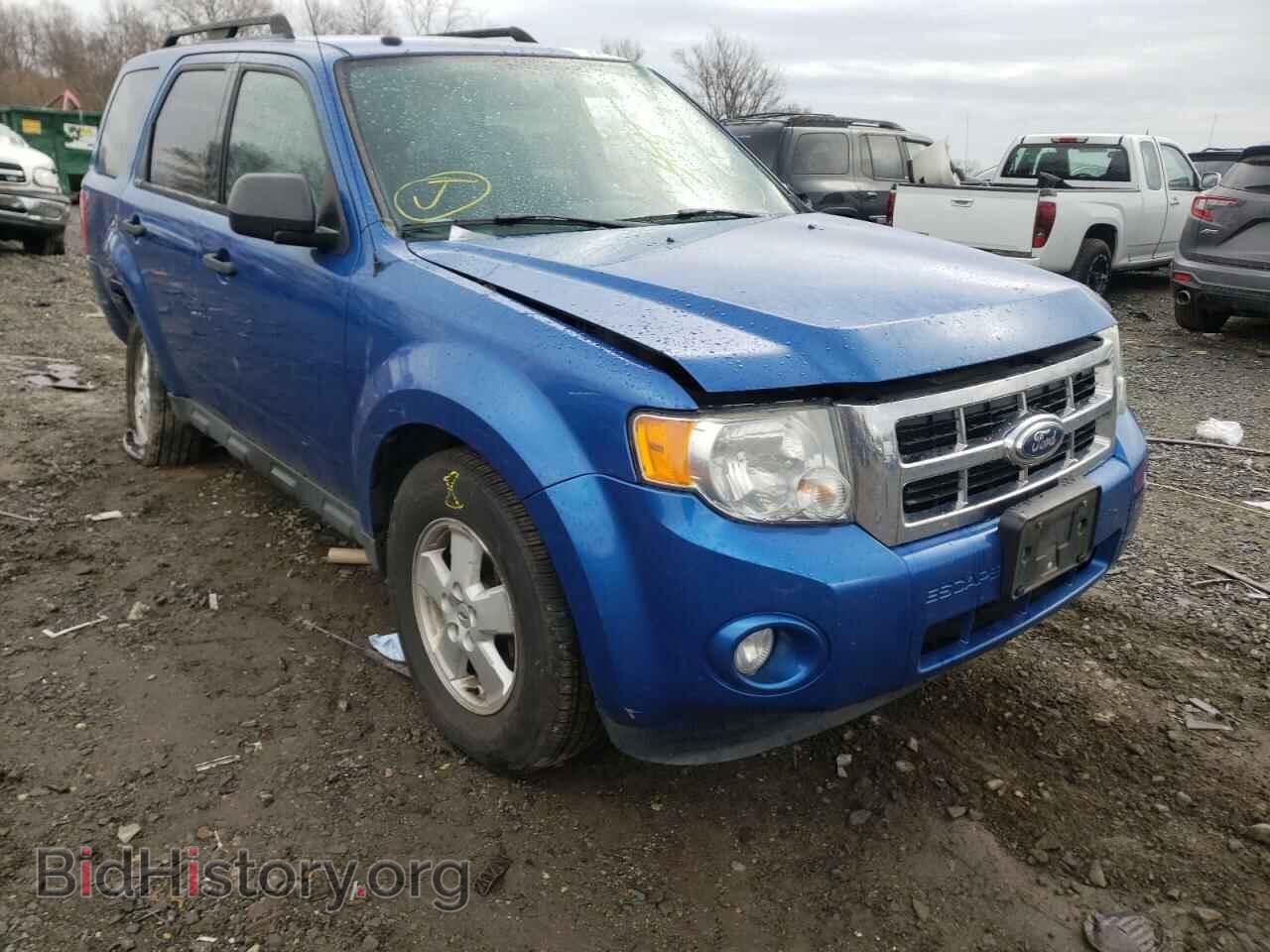 Фотография 1FMCU0DG4BKB21254 - FORD ESCAPE 2011