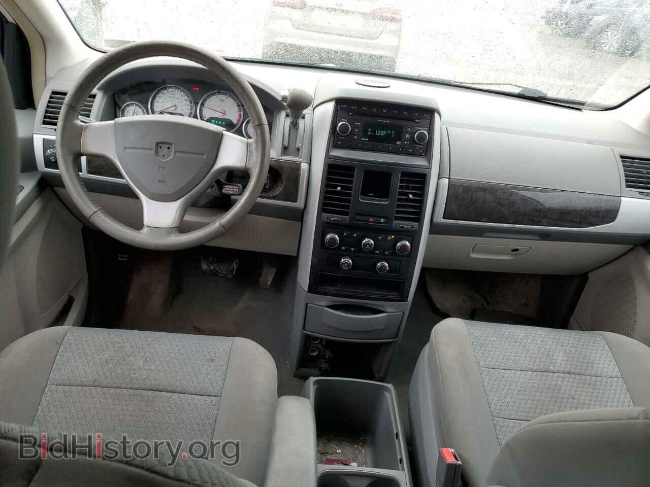 2010 DODGE CARAVAN - VIN: 2D4RN5D16AR234582 - Фото 8