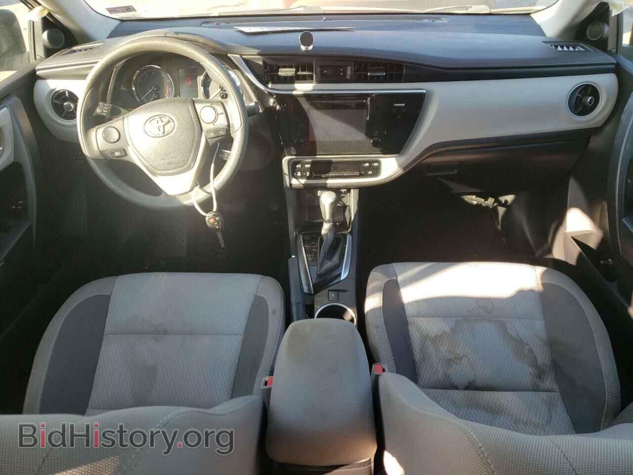 2017 TOYOTA COROLLA - VIN: 2T1BURHE7HC850906 - Фото 8