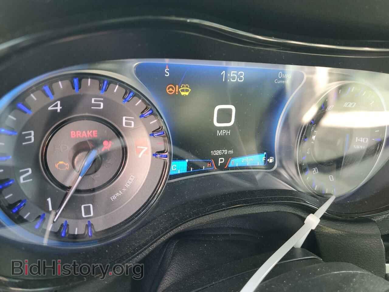 2017 CHRYSLER 300 - VIN: 2C3CCABG4HH596990 - Фото 9