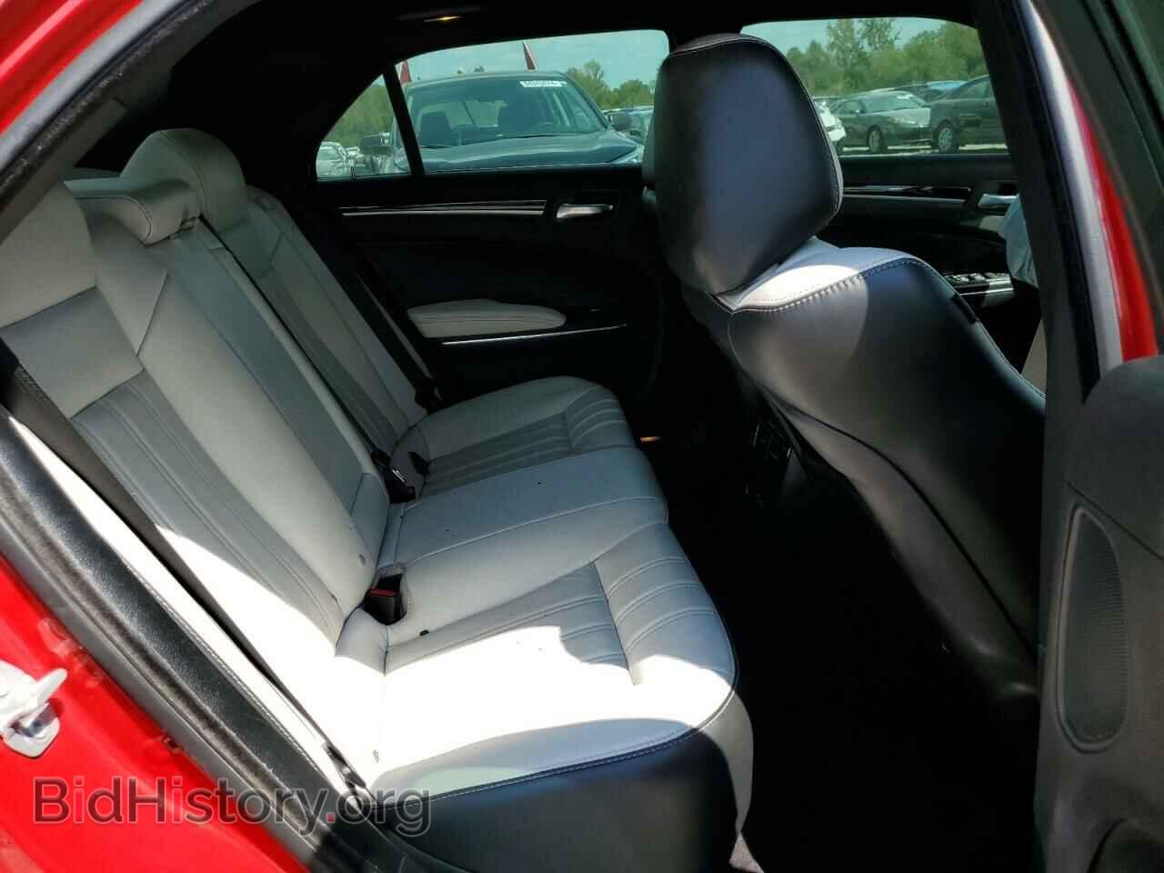2017 CHRYSLER 300 - VIN: 2C3CCABG4HH596990 - Фото 10