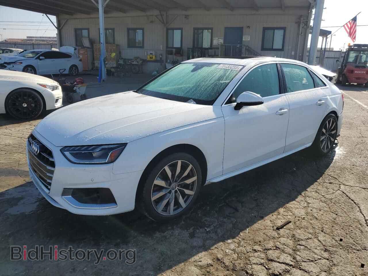 Photo WAUHMAF42LA070683 - AUDI A4 2020