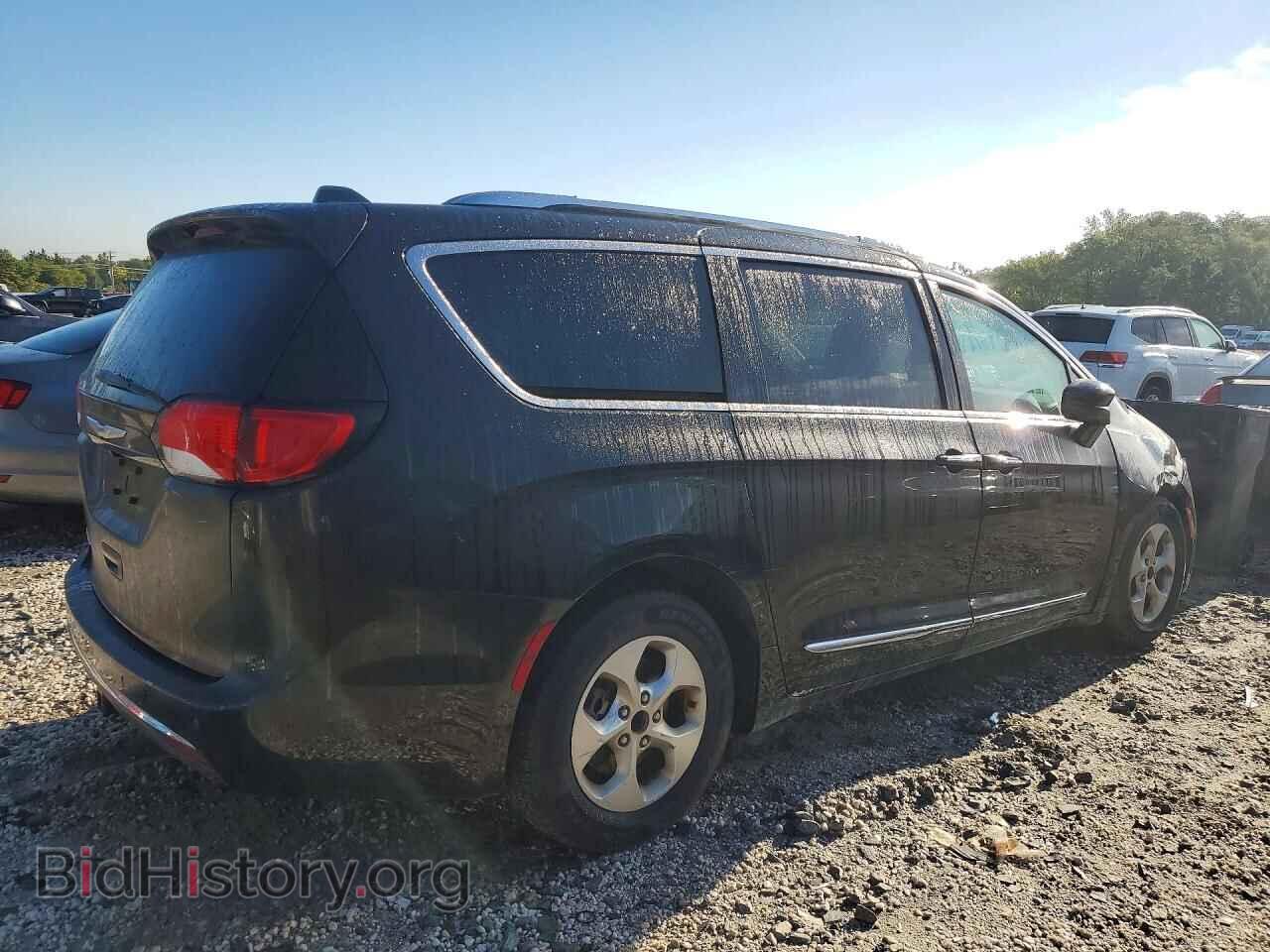 2017 CHRYSLER PACIFICA - VIN: 2C4RC1EG9HR652787 - Photo 3