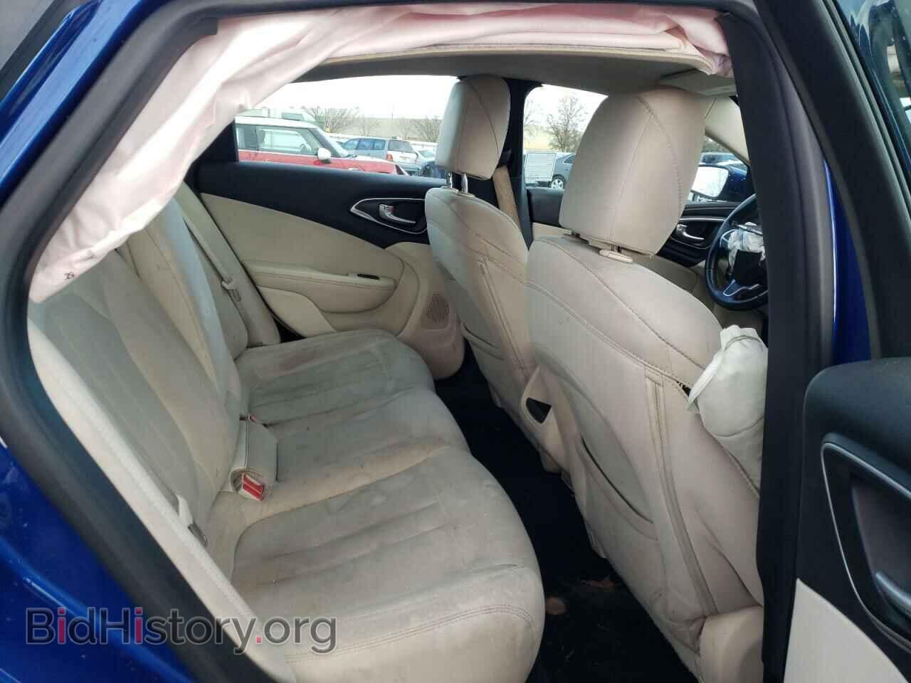 2016 CHRYSLER 200 - VIN: 1C3CCCAB1GN153509 - Фото 6