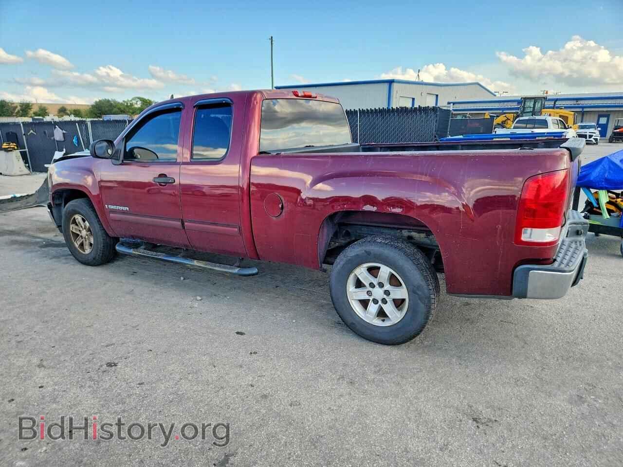 2008 GMC SIERRA - VIN: 2GTEK19C881254039 - Фото 2